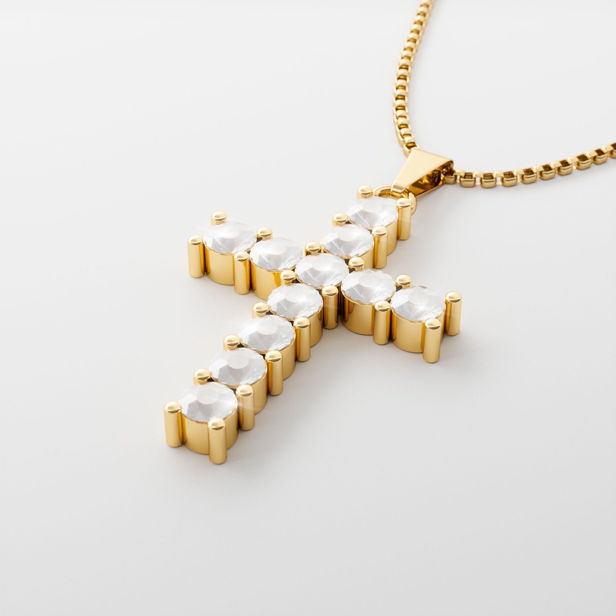 Diavlo Compass Gold Pendant