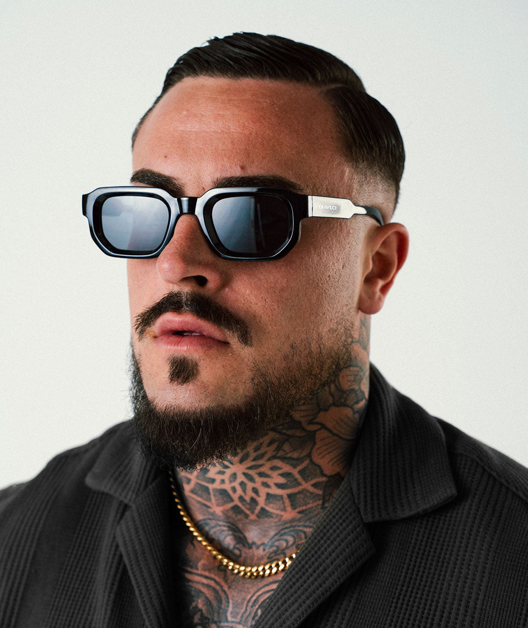 Diavlo Crystal - Black