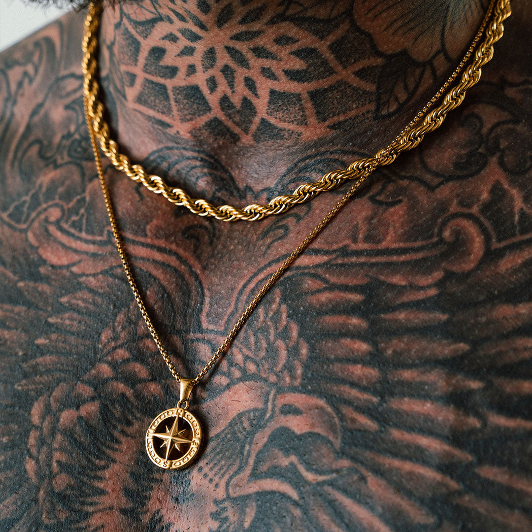 Conjunto Cadena 6 mm & Colgante North Star Oro 18K