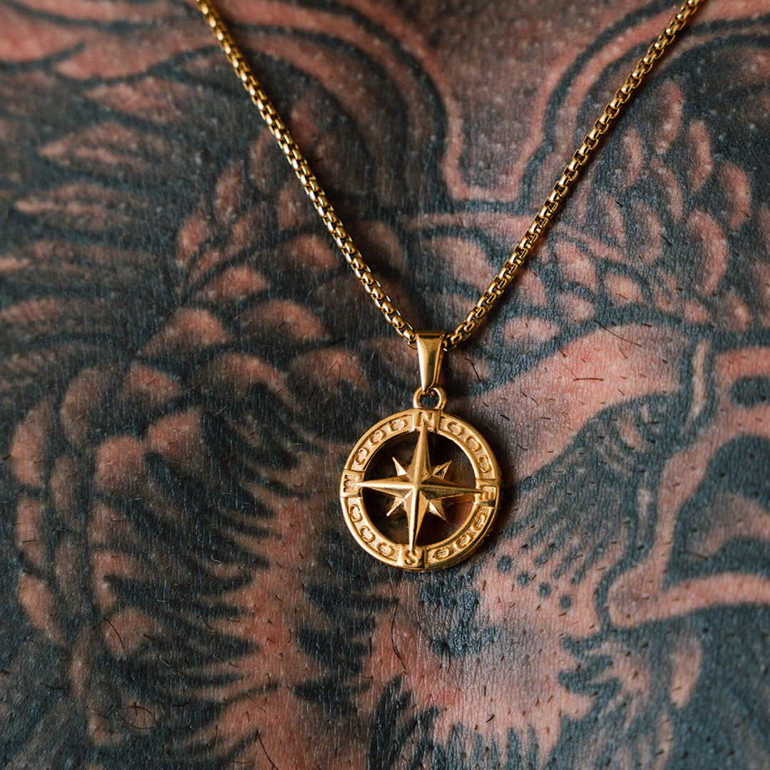 Conjunto Cadena 3 mm & Colgante North Star Oro 18K