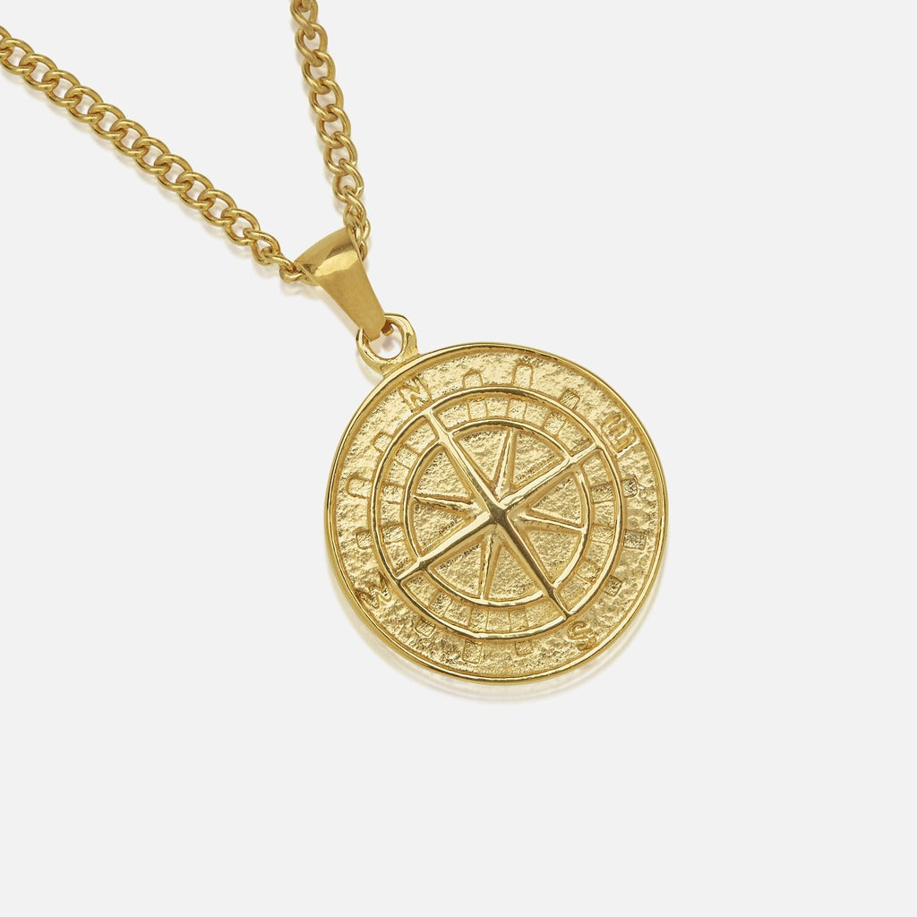 Diavlo Compass Gold Pendant